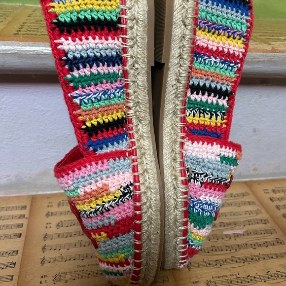 Aldo Santaclara Colorful Crochet Espadrilles with Red Detail 9 - Picture 11 of 16